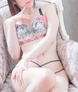 片瀬りな 27｜リチスパ